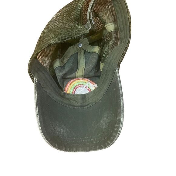 Yellowstone rainbow Hat adjustable - Picture 5 of 6